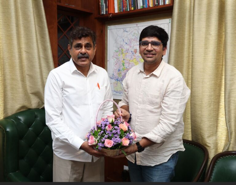 Mangli’s Version of the Lyrical Song ‘Chinnari Kittayya’ from ‘Ari’ Released by BJP MP Konda Vishweshwar Reddy