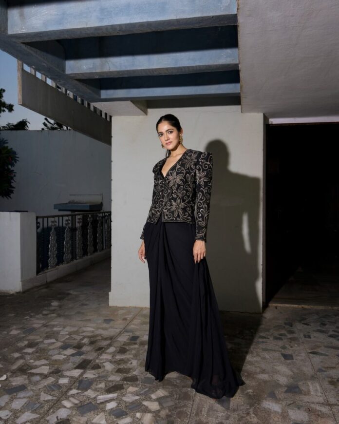 Black Blazer Meets Dhoti Skirt: Simran Stuns! - Gulte